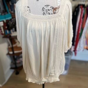 Elegant Cream Blouse with Crochet Detailing